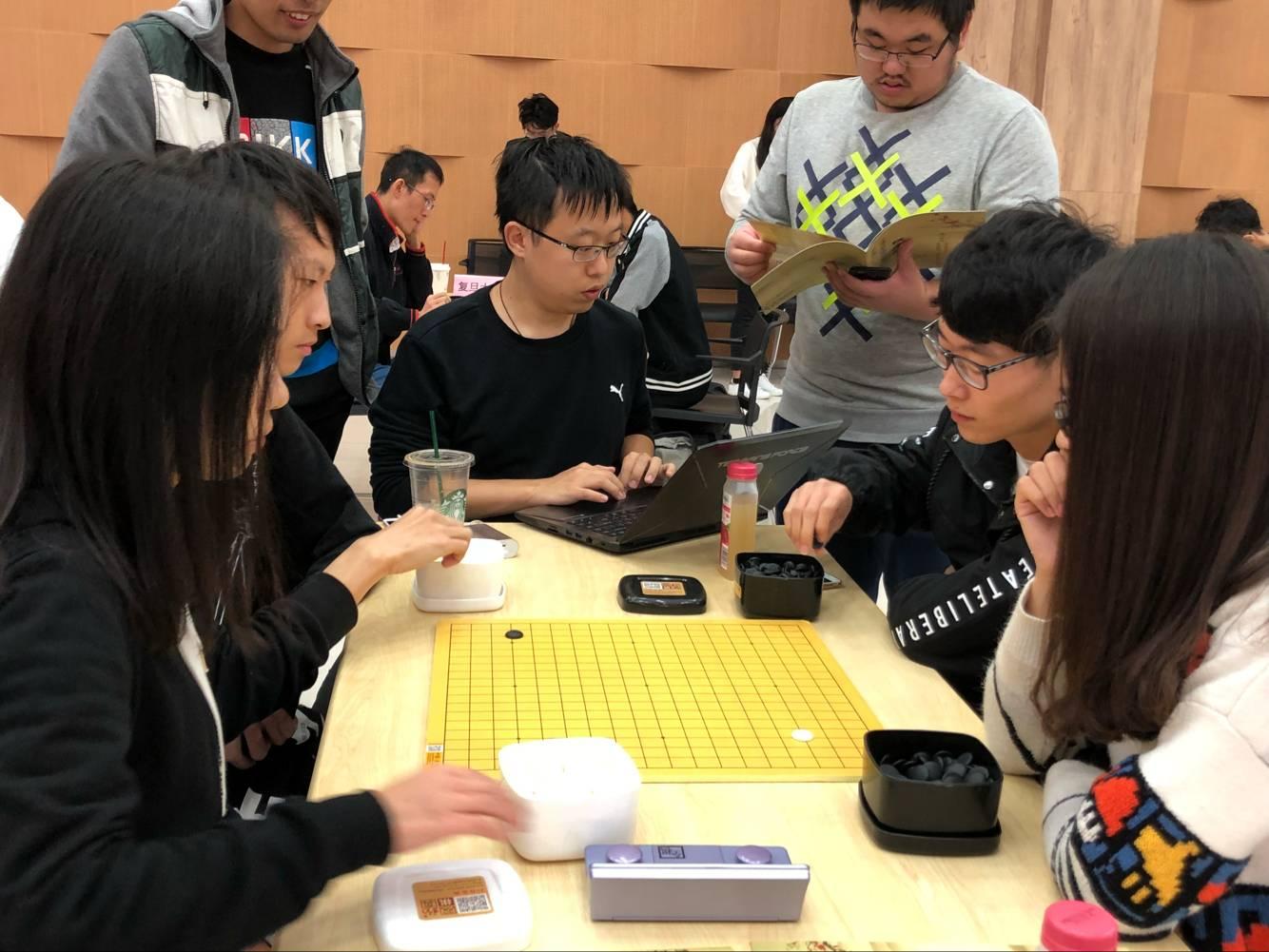 第五届上海大学生围棋联赛开幕