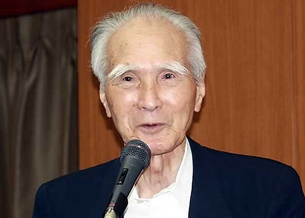 以史为鉴才能面向未来,村山富市给安倍上课很精彩