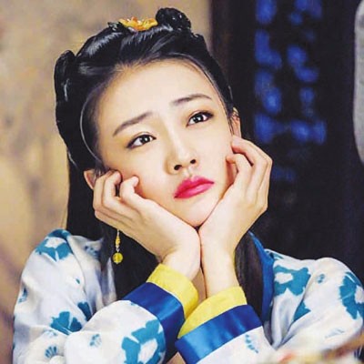 徐璐这一张乍眼一看有点像郑爽!