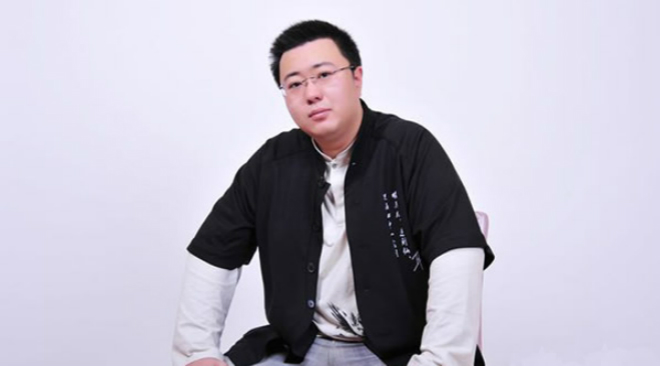 10位网络小说大神,辰东三少最帅,禹岩最文弱,今何在超有气质