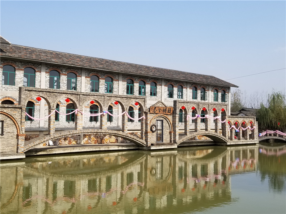 无锡宜兴张渚红汕坞风景区,夹在中西间的水墨世界