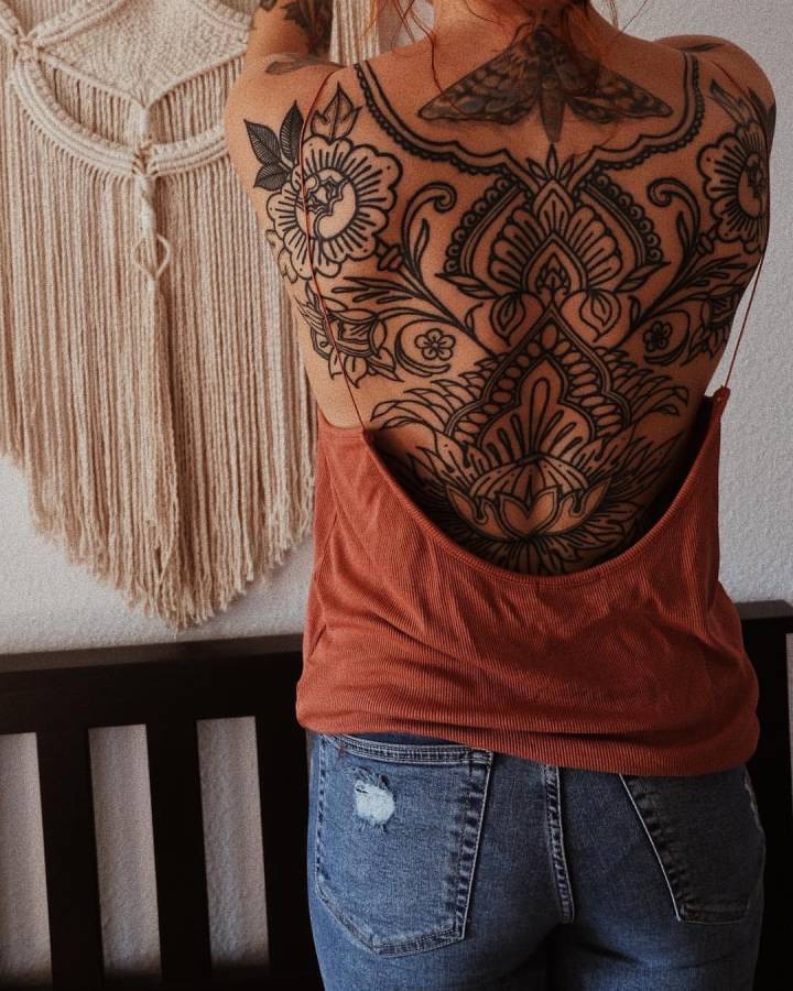 100万满背纹身最流行图片