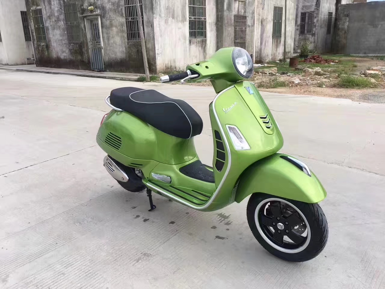 实拍vespa gts300!
