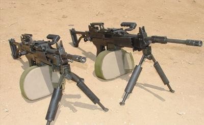 56mm轻机枪是一种多用途的武器,可用标准的弹链,弹鼓或弹匣供弹,可夹