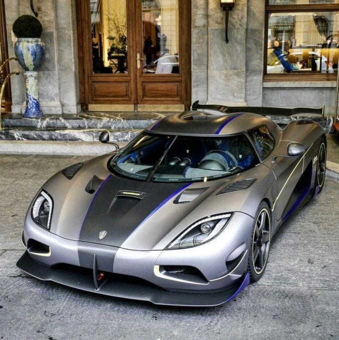 全球第一辆柯尼塞格agera,修车都不用排队,柯尼塞格允许它插队