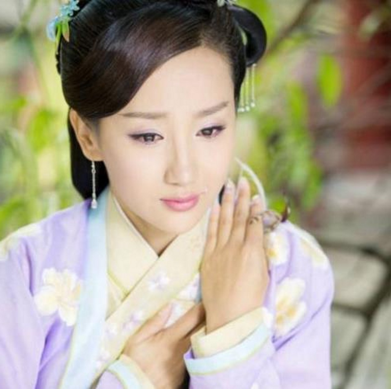 吴优饰演的《幻城》里面精灵族的蝶澈