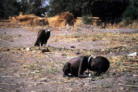 非洲小孩骨材图片