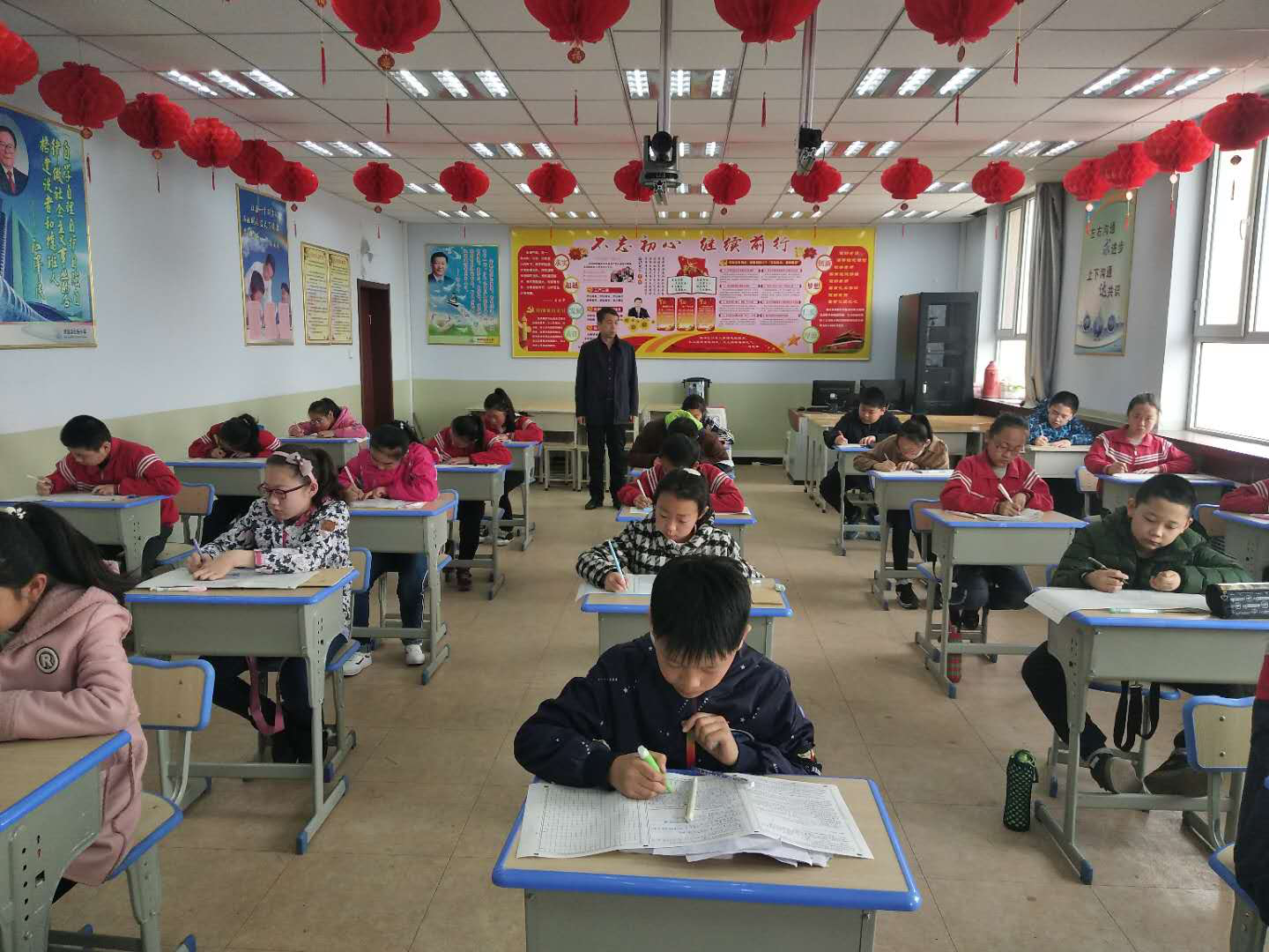 浑源北岳小学顺利举行本学期第一次月考