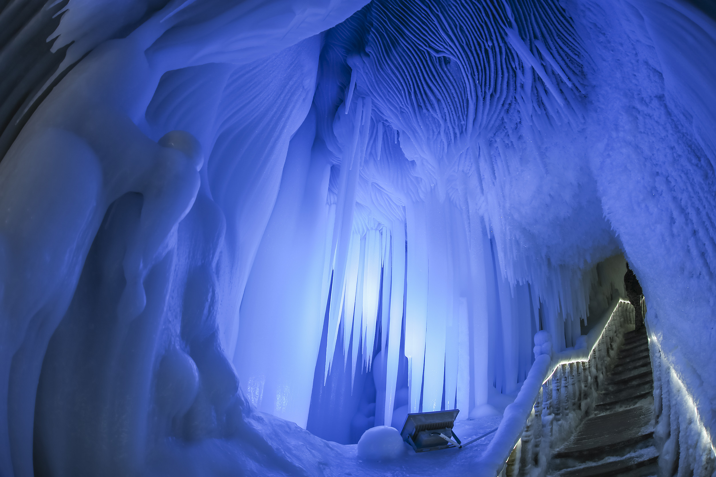 山西冰洞风景图片