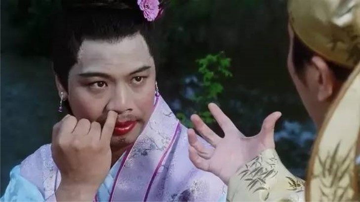 影视剧中经典反串,第一,第二个妇孺皆知,第六个实在辣眼睛!