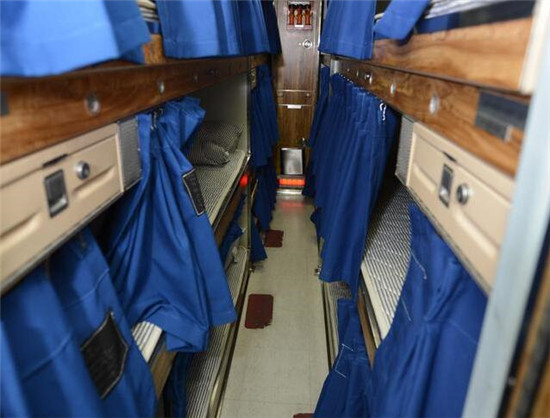 美国华盛顿号核潜艇内部宿舍厕所曝光!网友:怪不得不让女兵上去