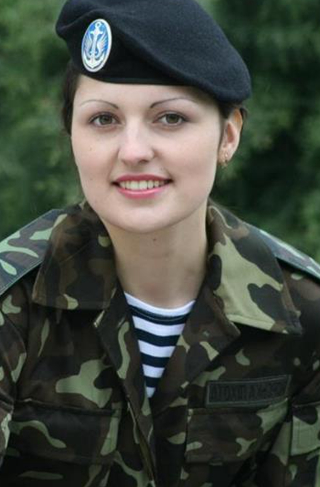 乌克兰女兵漂亮图片