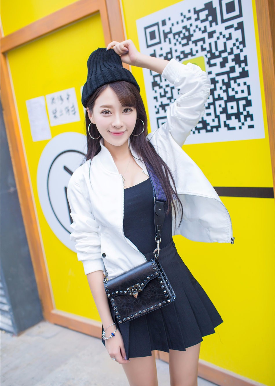 小清新美女王曼妮好q户外甜