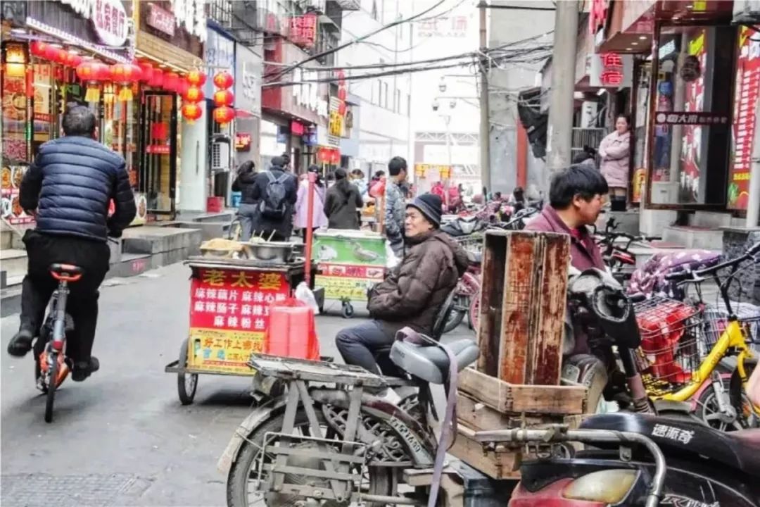 南昌中山路(南昌中山路天虹商场电话)