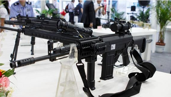 国产cs/lr14外贸型突击步枪