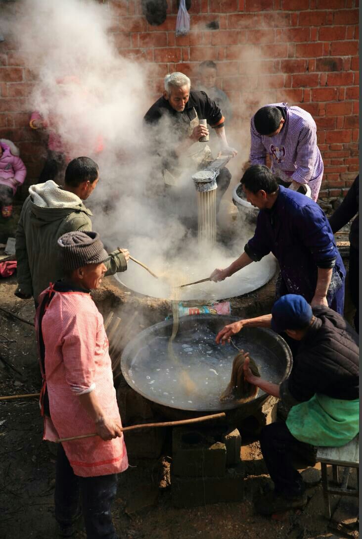 家庭粉条的制作过程图片