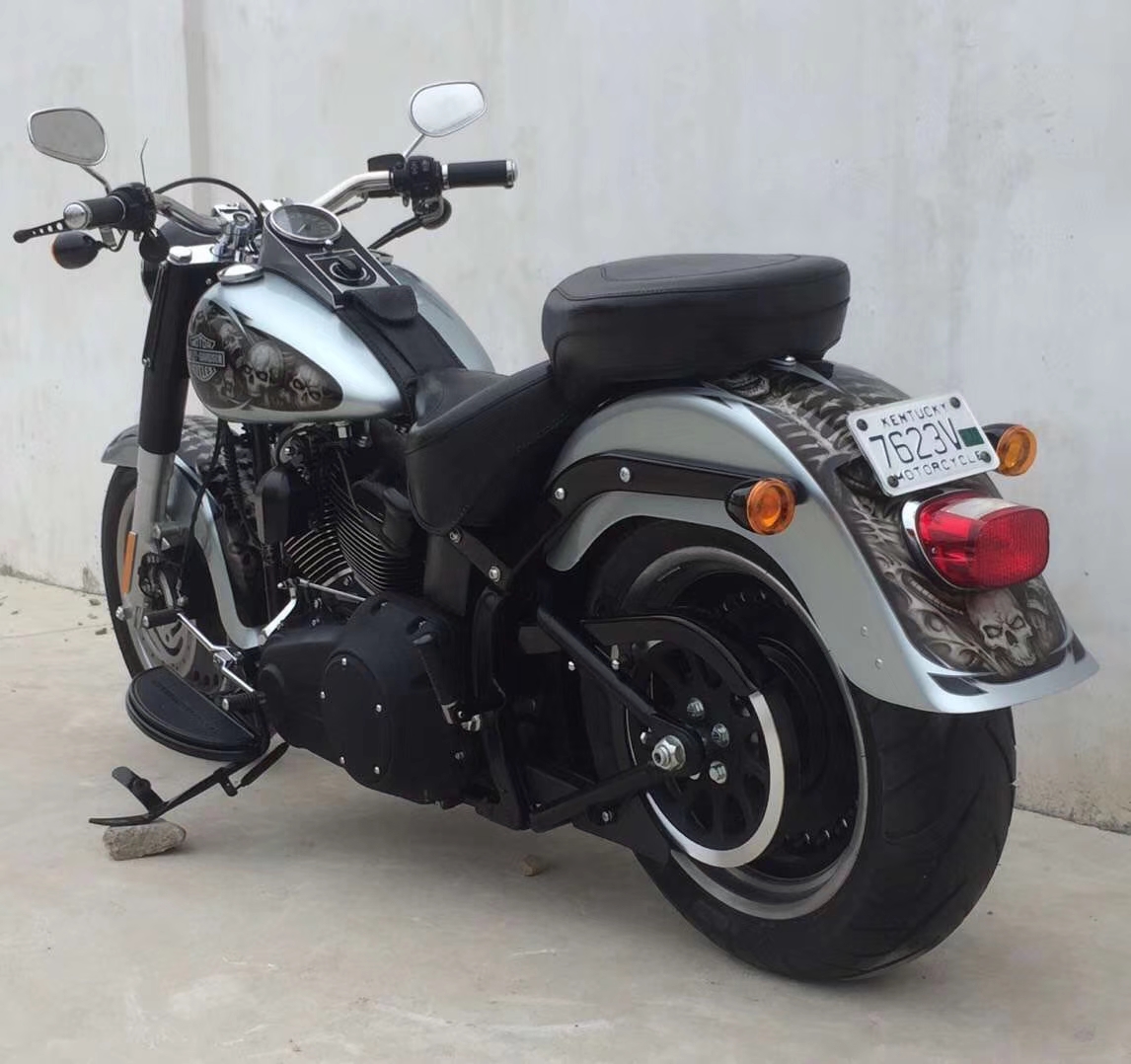 实拍哈雷fat bob!