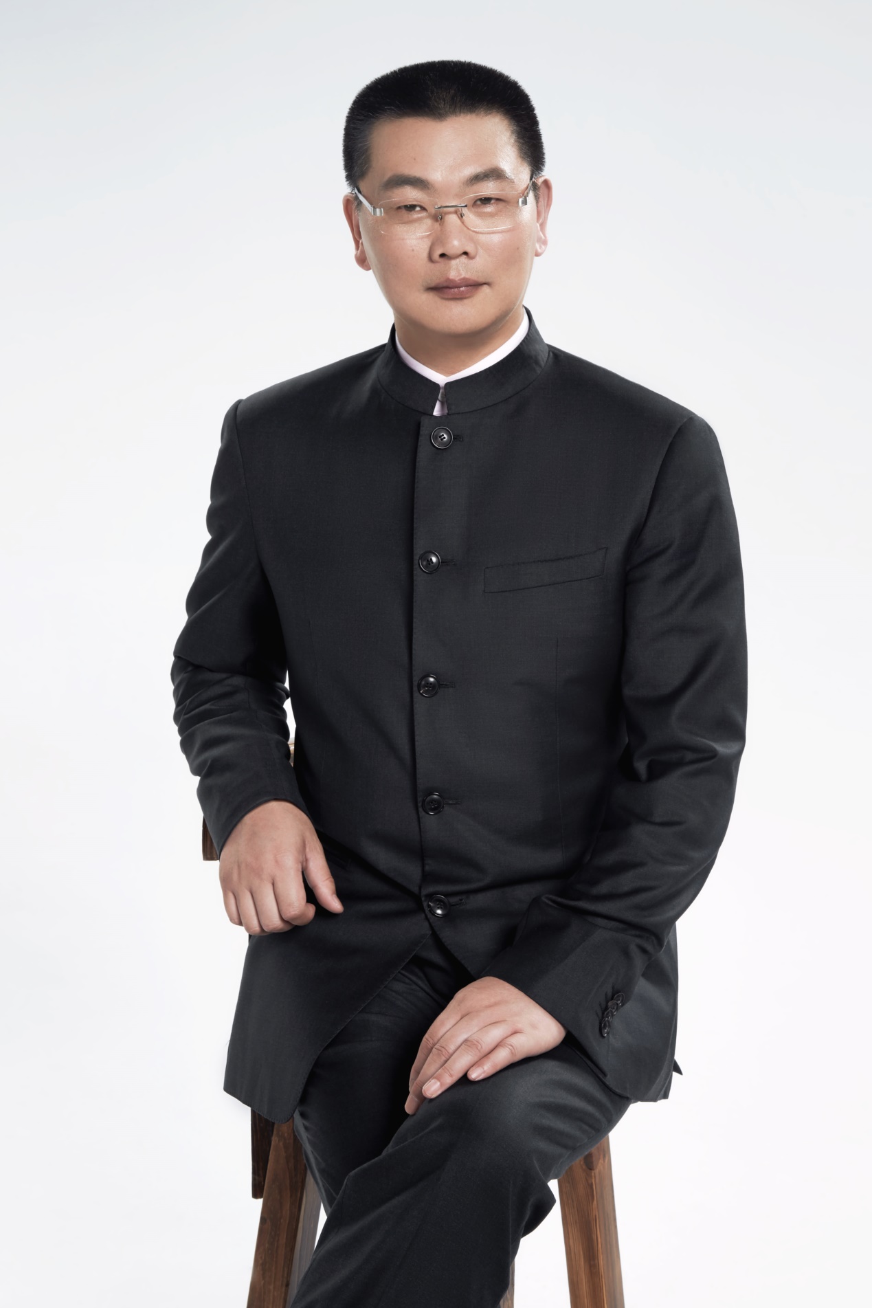 钜派投资集团董事长兼首席执行官倪建达:帮助别人会获