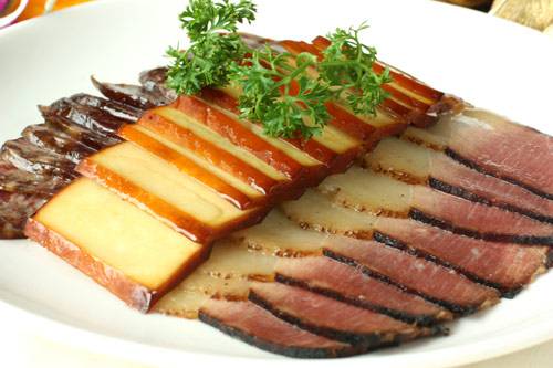 又一道家常年味菜,合蒸腊味!