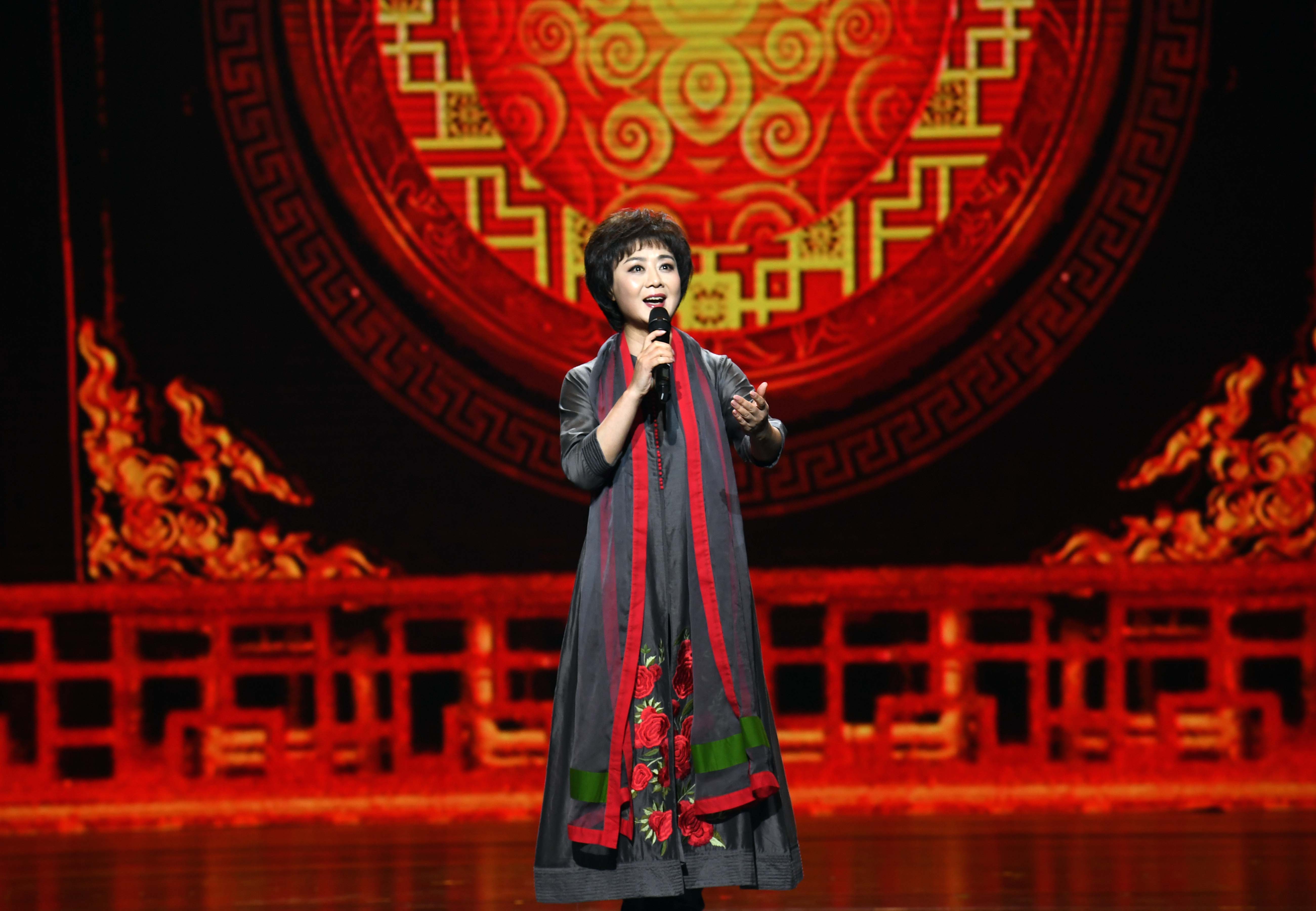 (文化)(2)第十届中国金唱片奖颁奖典礼在昆明举行