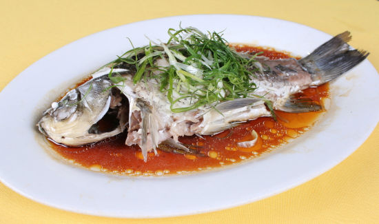 蒸鲫鱼