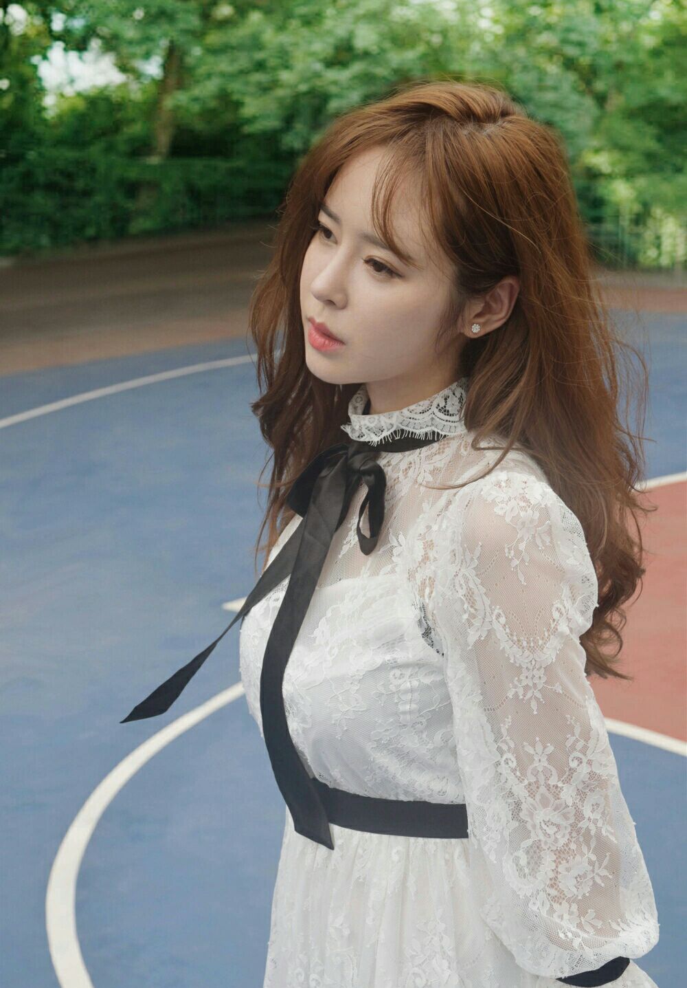 优雅端丽的时尚达人赵慧仙和清纯如邻家小妹的赵园瑗