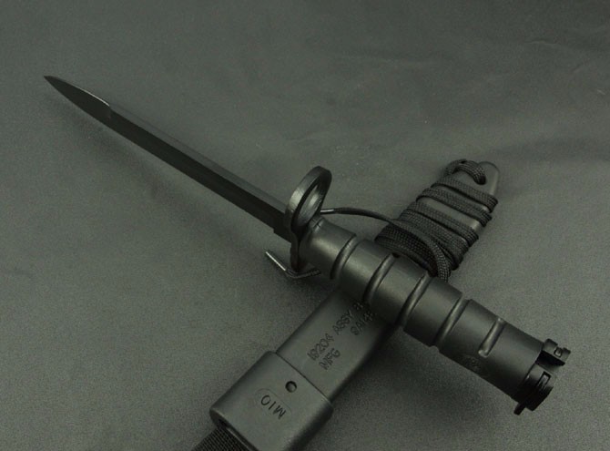 联合刀具.防暴bmf组合棍刀喔,很优雅的感觉