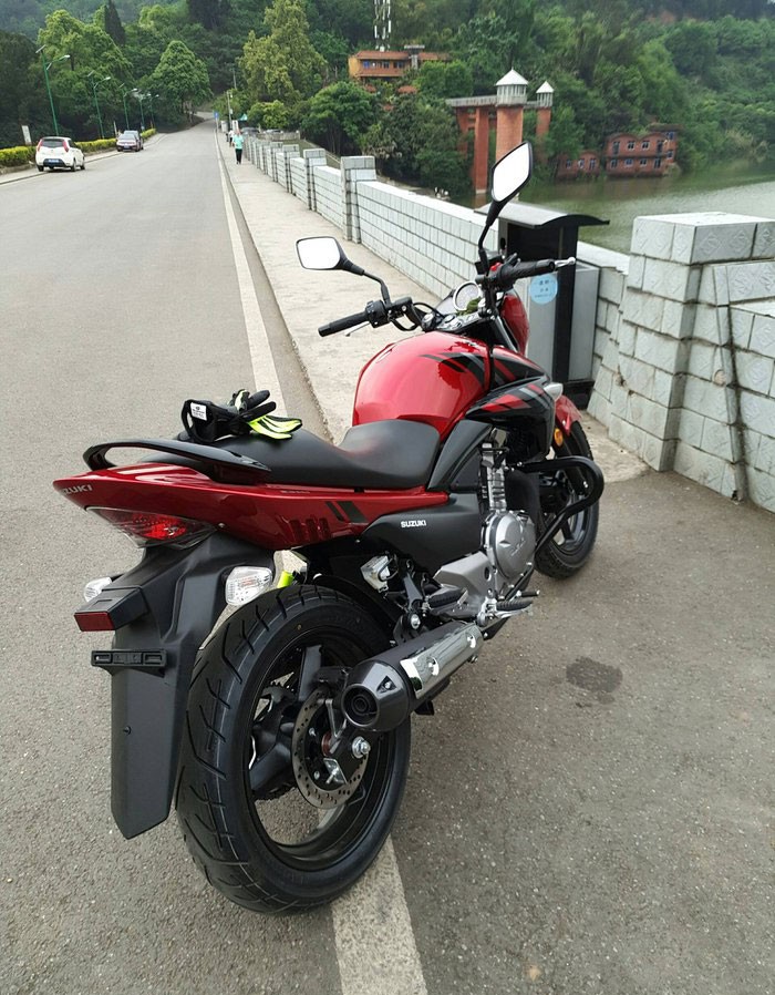 gw250算是目前为止国内最性价比高的250,没有之一.