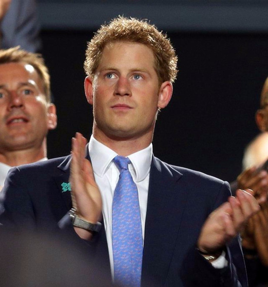 盘点世界各国王子们,迪拜王子果然不负众望,日本小皇子萌化人心