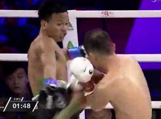 英雄传说旋风康恩惜败闪电勒德斯拉