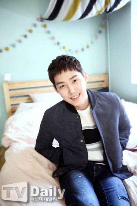 白成铉今日低调入伍!主动申请海警当兵,原因是实在太喜欢海了