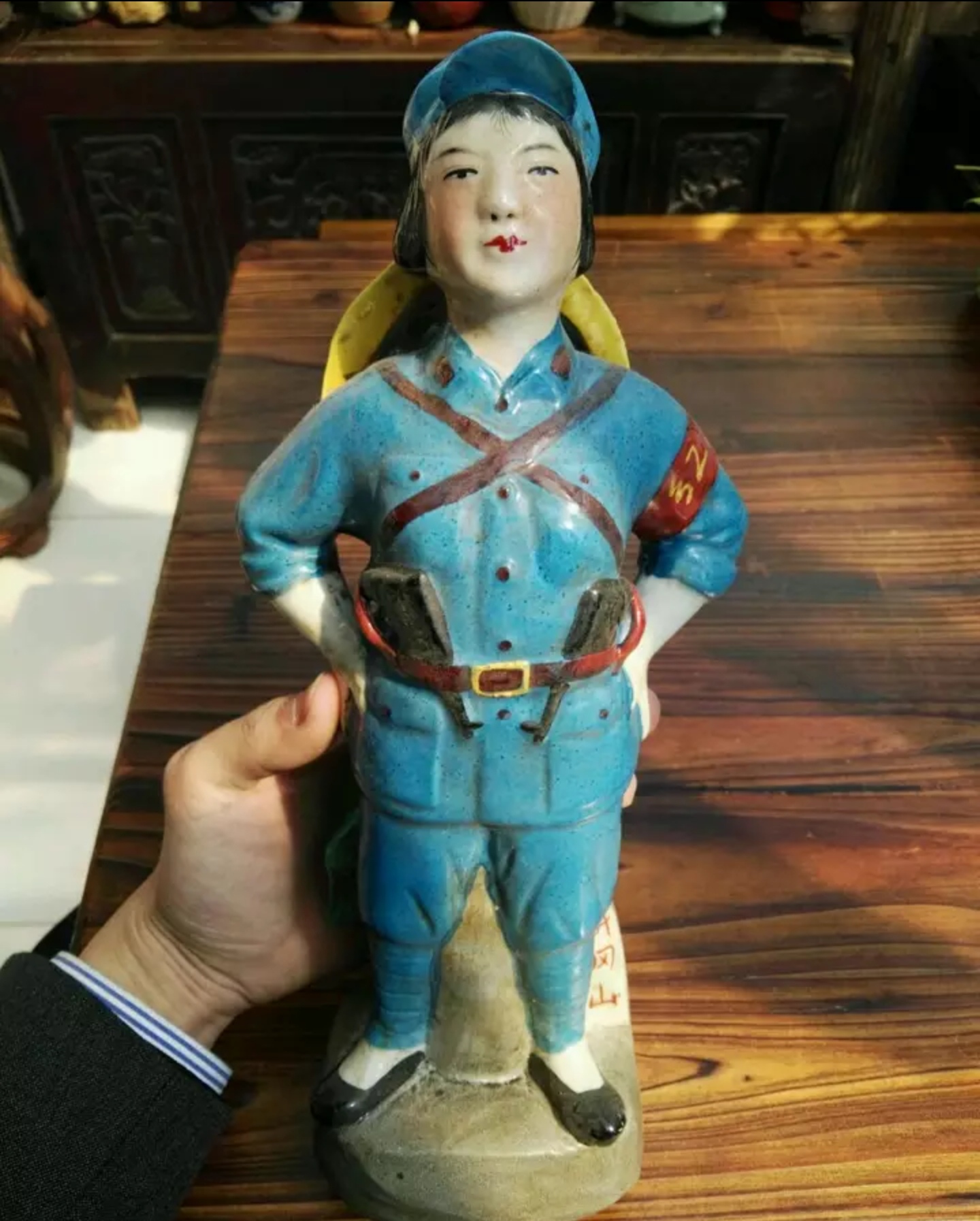 古风陶瓷展示分享:工农红军女战士