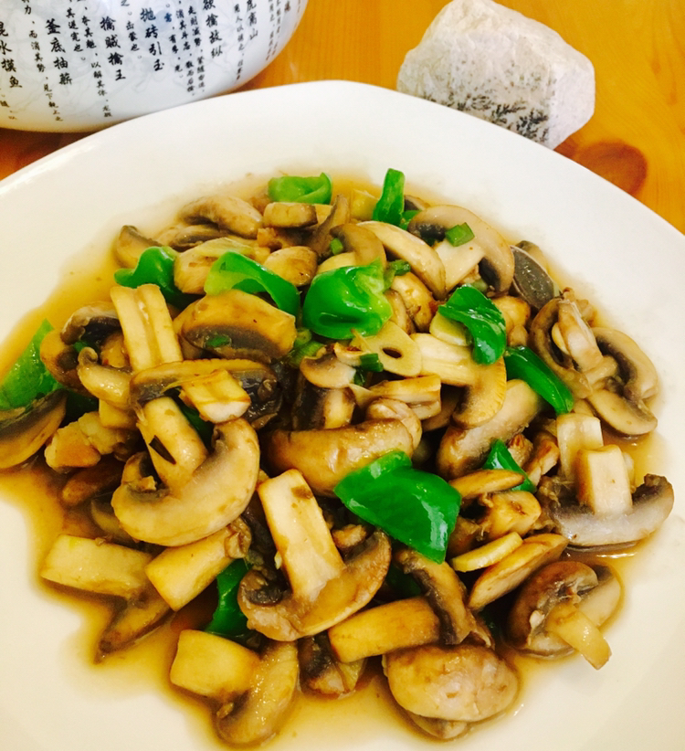 肉抄口蘑怎么做 肉炒口蘑菇的家常做法