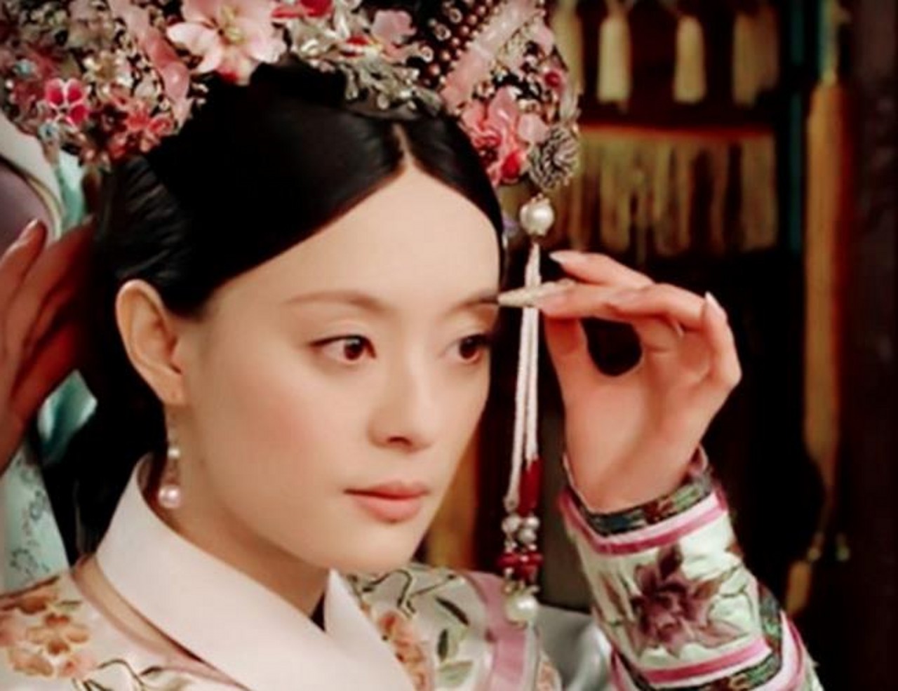 古装剧中美人描眉,孙俪很有画面感,被最后一张"吓着了!