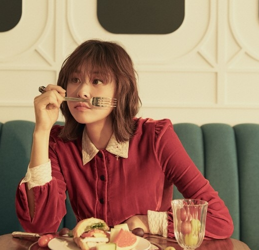 韩国女艺人崔江熙杂志大片曝光 网友:这是最真实的韩国女艺人!