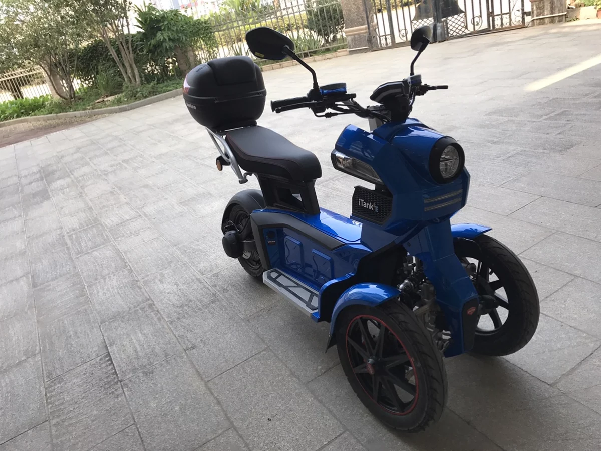 这款国产的倒三轮儿电动车估计很少人见过!