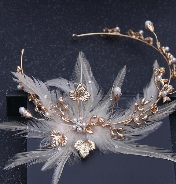 2018最流行的几款头饰,让你瞬间变成小公主