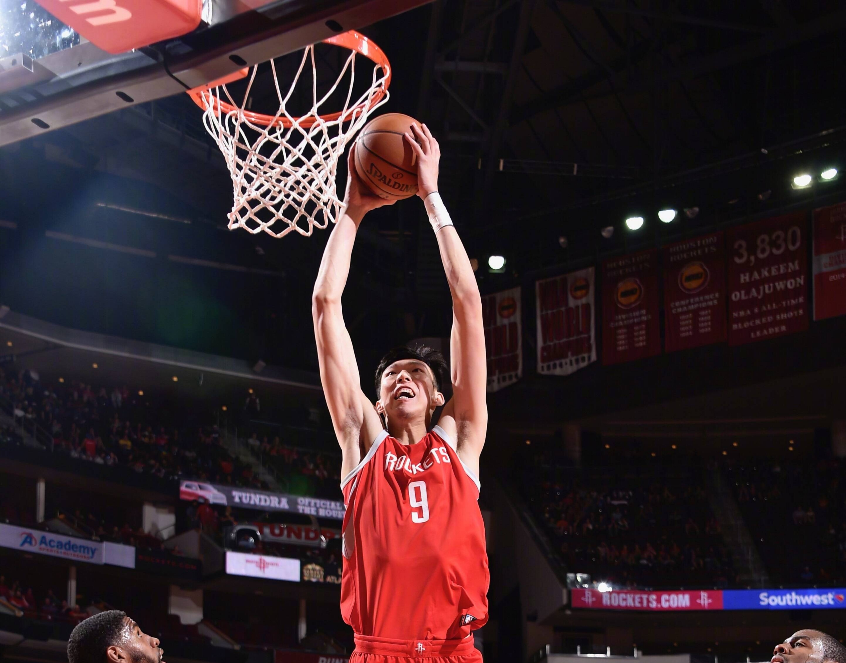 周琦状态不佳皆因此!火箭队好心办了坏事!