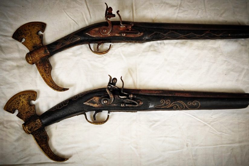 笔架叉又叫铁尺,最早在福建一带流传,后来传入了日本.