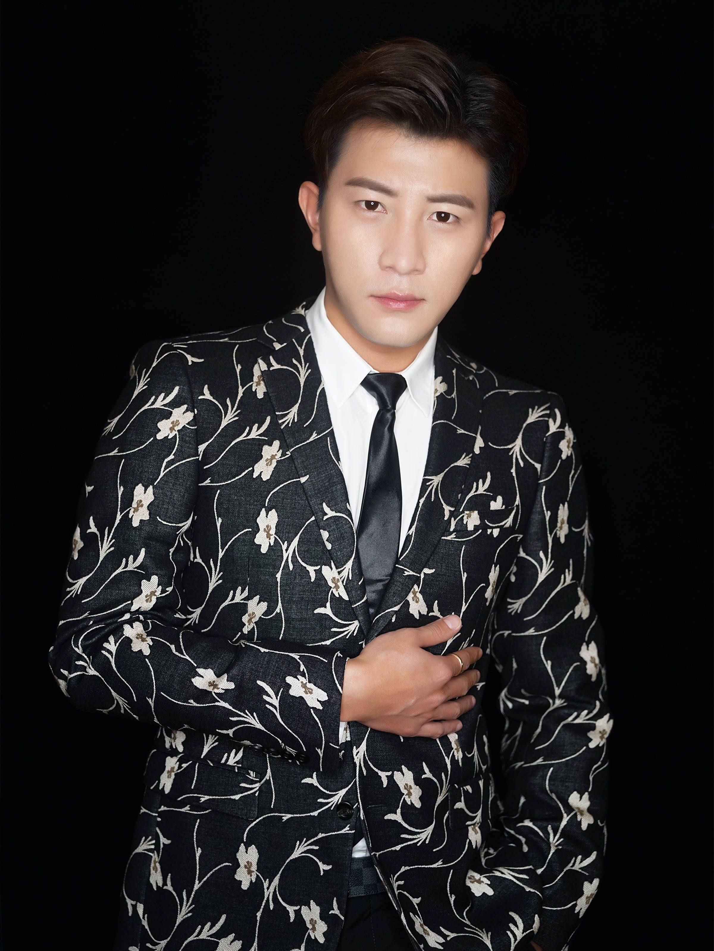 《这就是街舞》中最帅的五位男明星,韩庚第二,第一清新俊逸