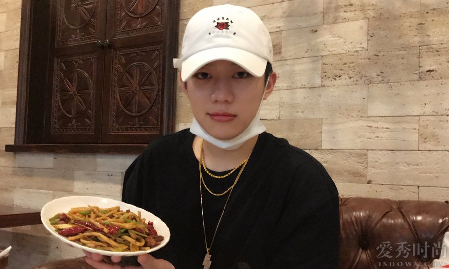 关于万磁王pg one的真相:自称忘词王,是自嘲还是炫技?