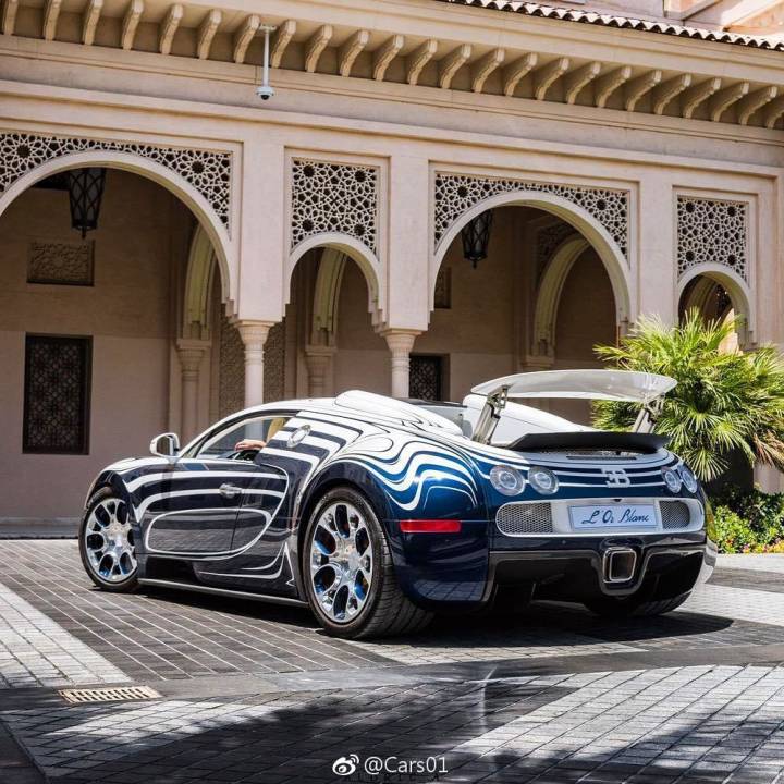 布加迪就推出过一辆陶瓷版威龙