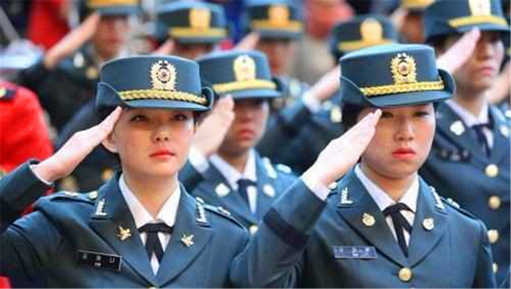 韩国仪仗队女兵图片